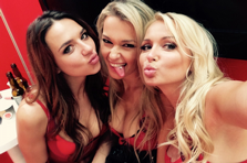 Emotion pur! FireGirls™ auf der Interschutz